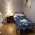 בית הארחה Hardwood Hall Or Kiltubber House *