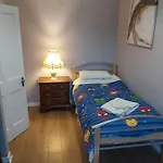 Hardwood Hall Or Kiltubber House קינגד